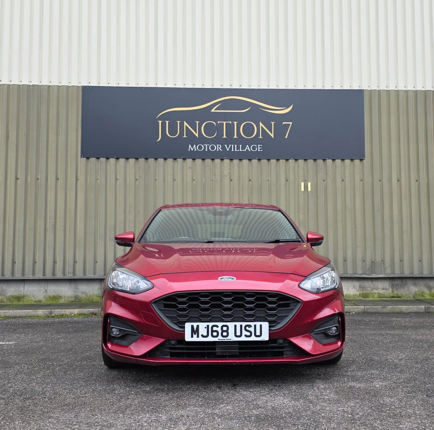 Used Ford Focus 2018 for sale - 77305901: Photo 4