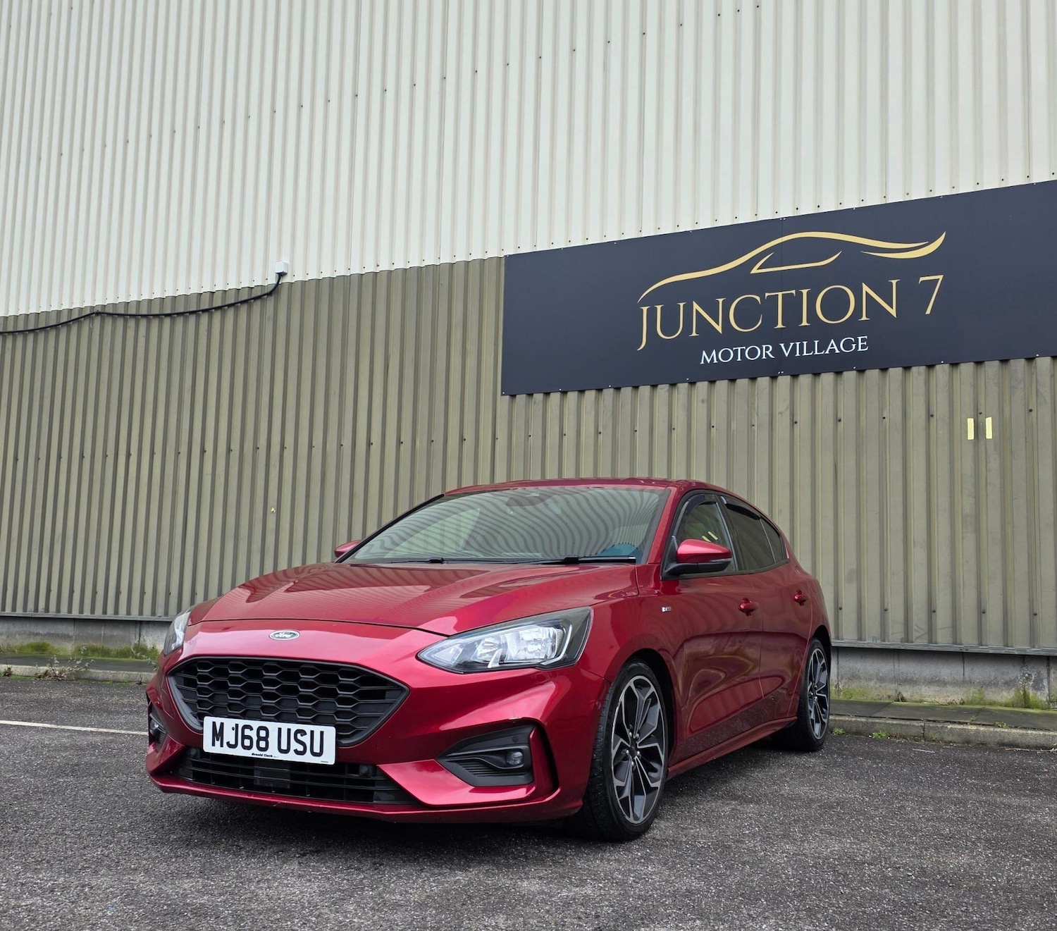 Used Ford Focus 2018 for sale - 77305901: Photo 5