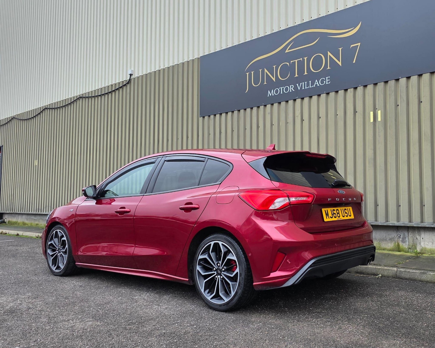 Used Ford Focus 2018 for sale - 77305901: Photo 9