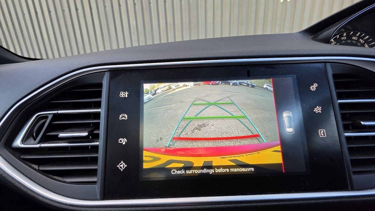 Used Peugeot 308 2017 for sale - 76380775: Photo 35