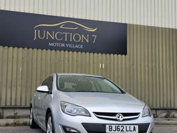 Used Vauxhall Astra 2012 for sale - 75269132: Photo