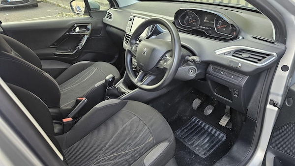 Used Peugeot 208 2013 for sale - 75687806: Photo 15