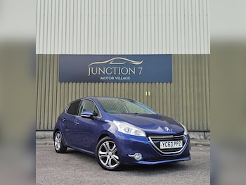 Used Peugeot 208 2013 for sale - 75552950: Photo