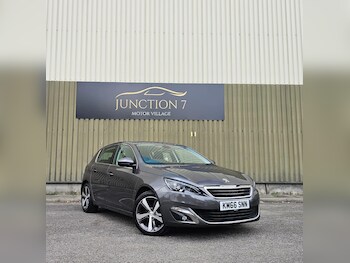 Used Peugeot 308 2016 for sale - 75941328: Photo