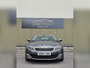 Used Peugeot 308 2016 for sale - 75941328: Photo