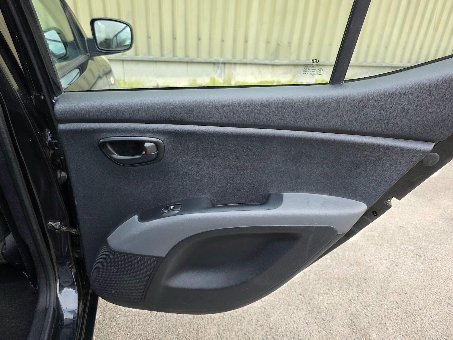 Used Hyundai i10 2009 for sale - 77709781: Photo 17