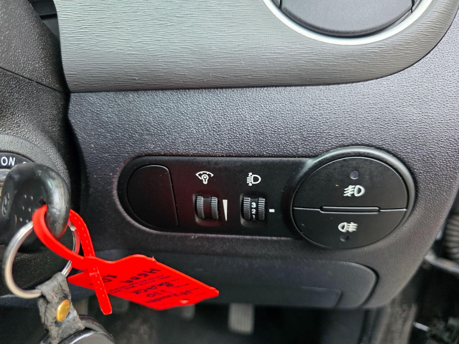 Used Hyundai i10 2009 for sale - 77709781: Photo 31