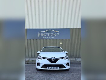 Used Renault Clio 2020 for sale - 78362558: Photo