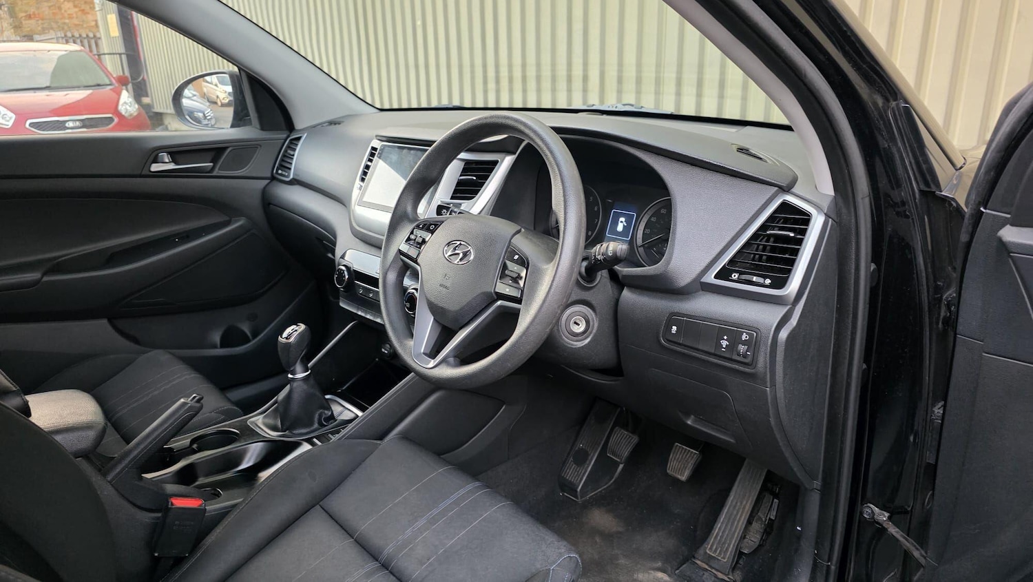 Used Hyundai TUCSON 2016 for sale - 77016440: Photo 26