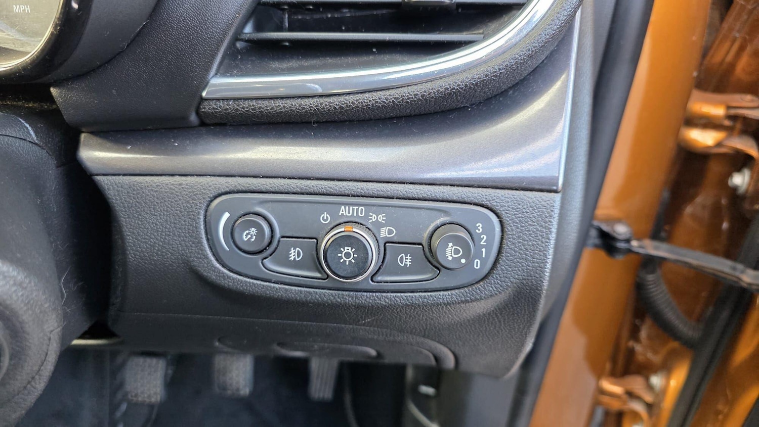 Used Vauxhall Mokka X 2018 for sale - 77054002: Photo 31