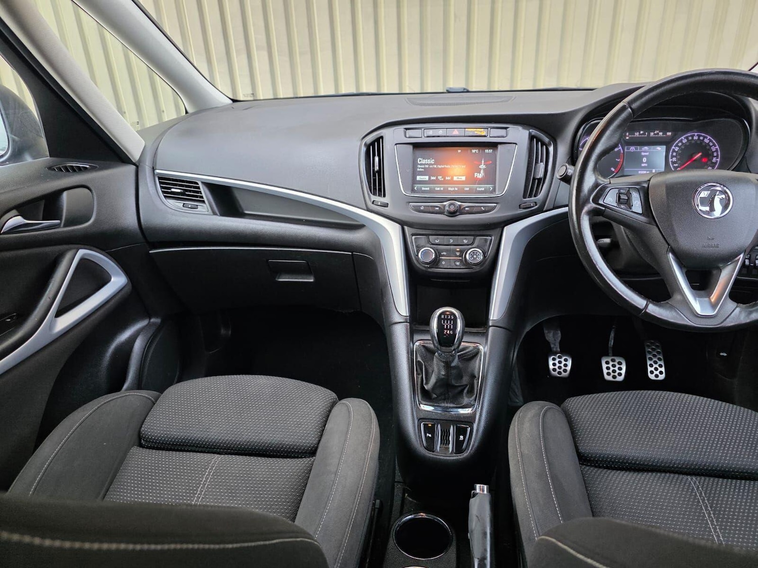 Used Vauxhall Zafira Tourer for sale - 77784046: Photo 31