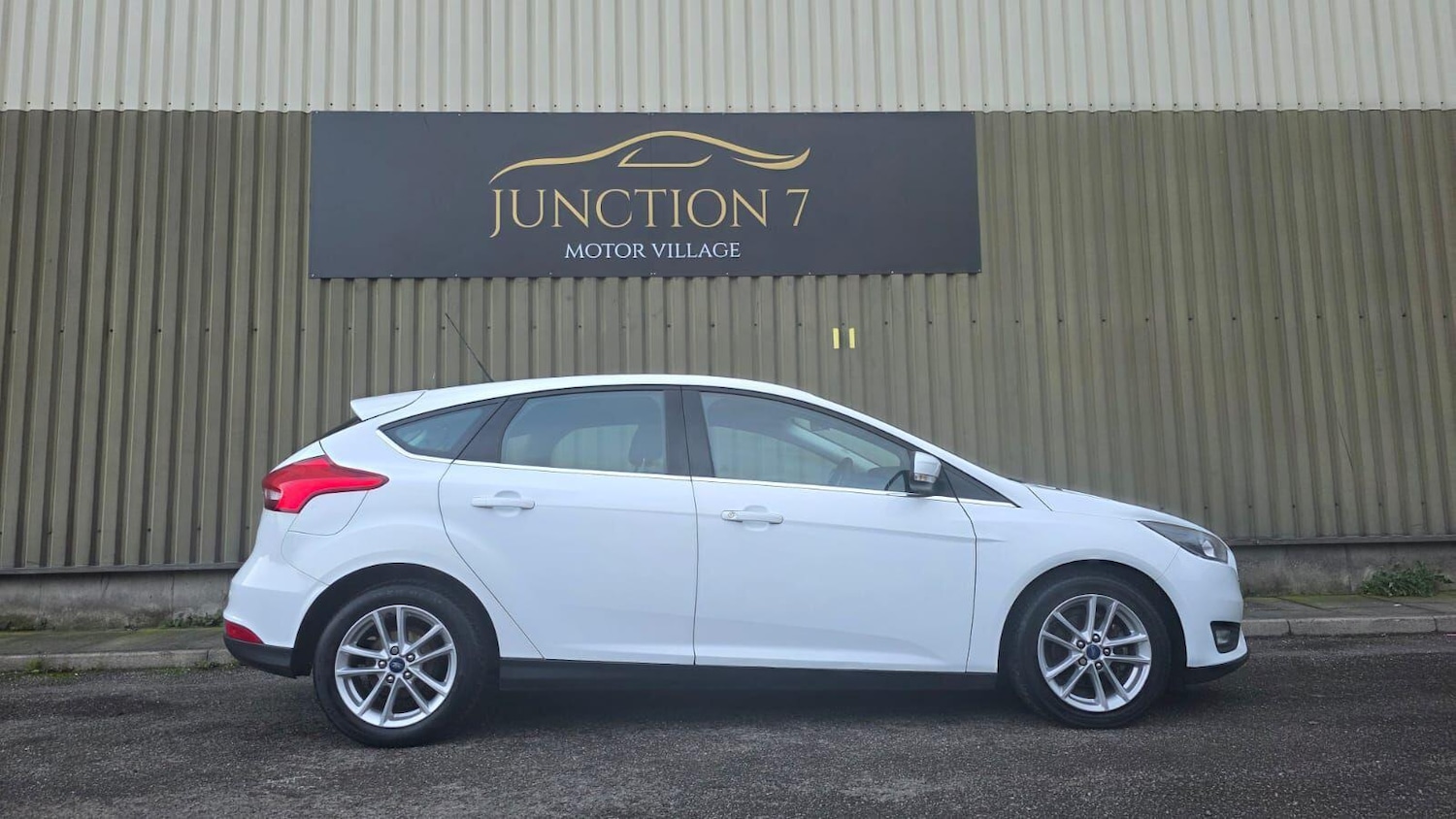 Used Ford Focus 2016 for sale - 76485066: Photo 10