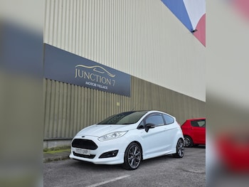 Used Ford Fiesta 2017 for sale - 77978312: Photo