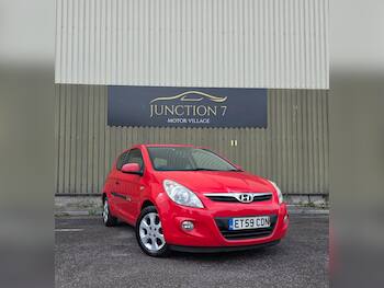 Used Hyundai i20 2010 for sale - 79874360: Photo