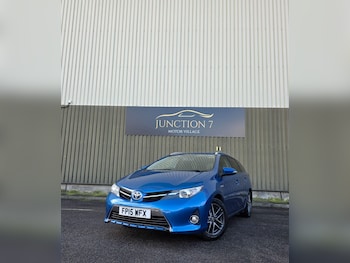 Toyota Auris feature image