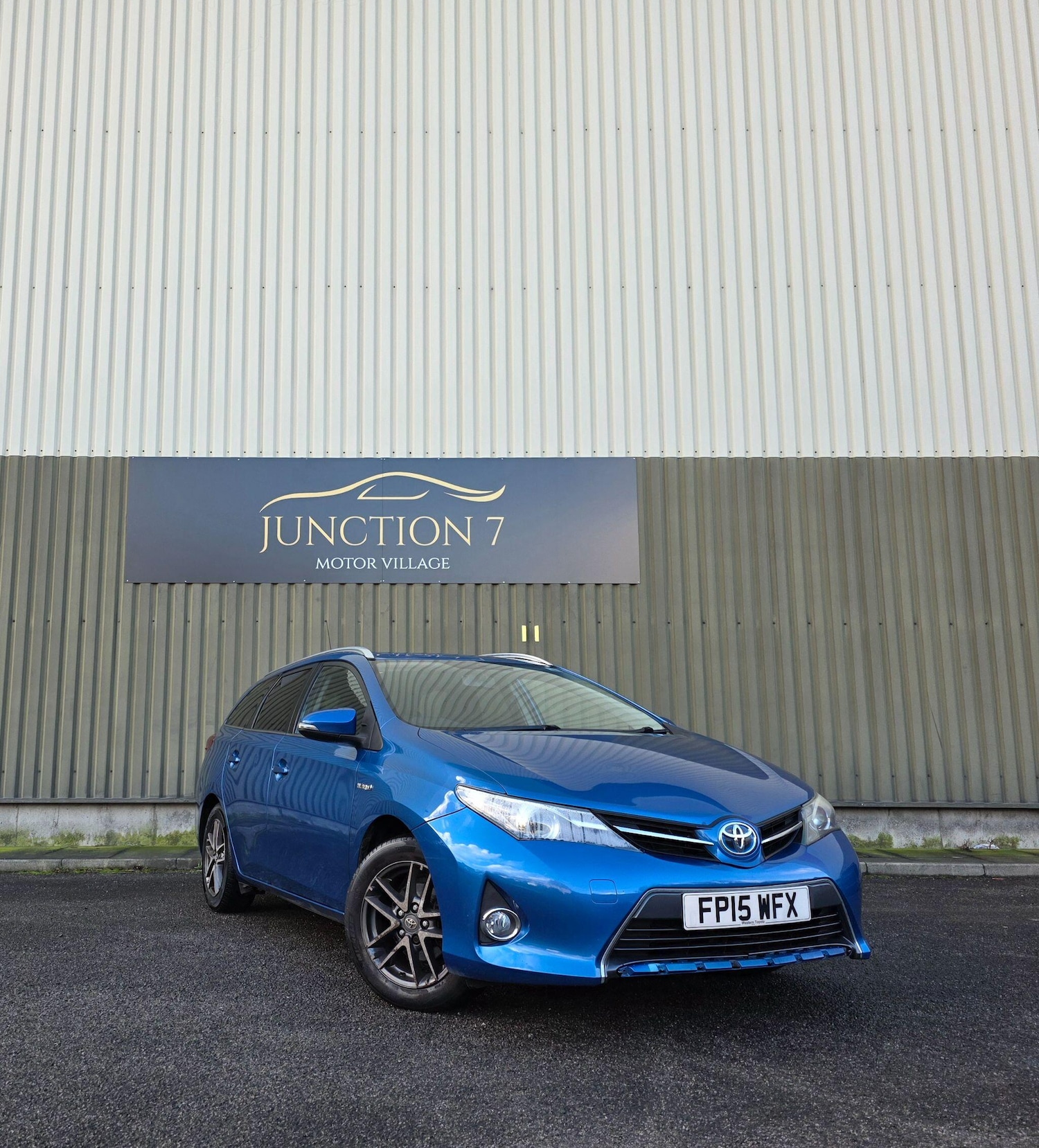 Used Toyota Auris for sale - 77705316: Photo 2