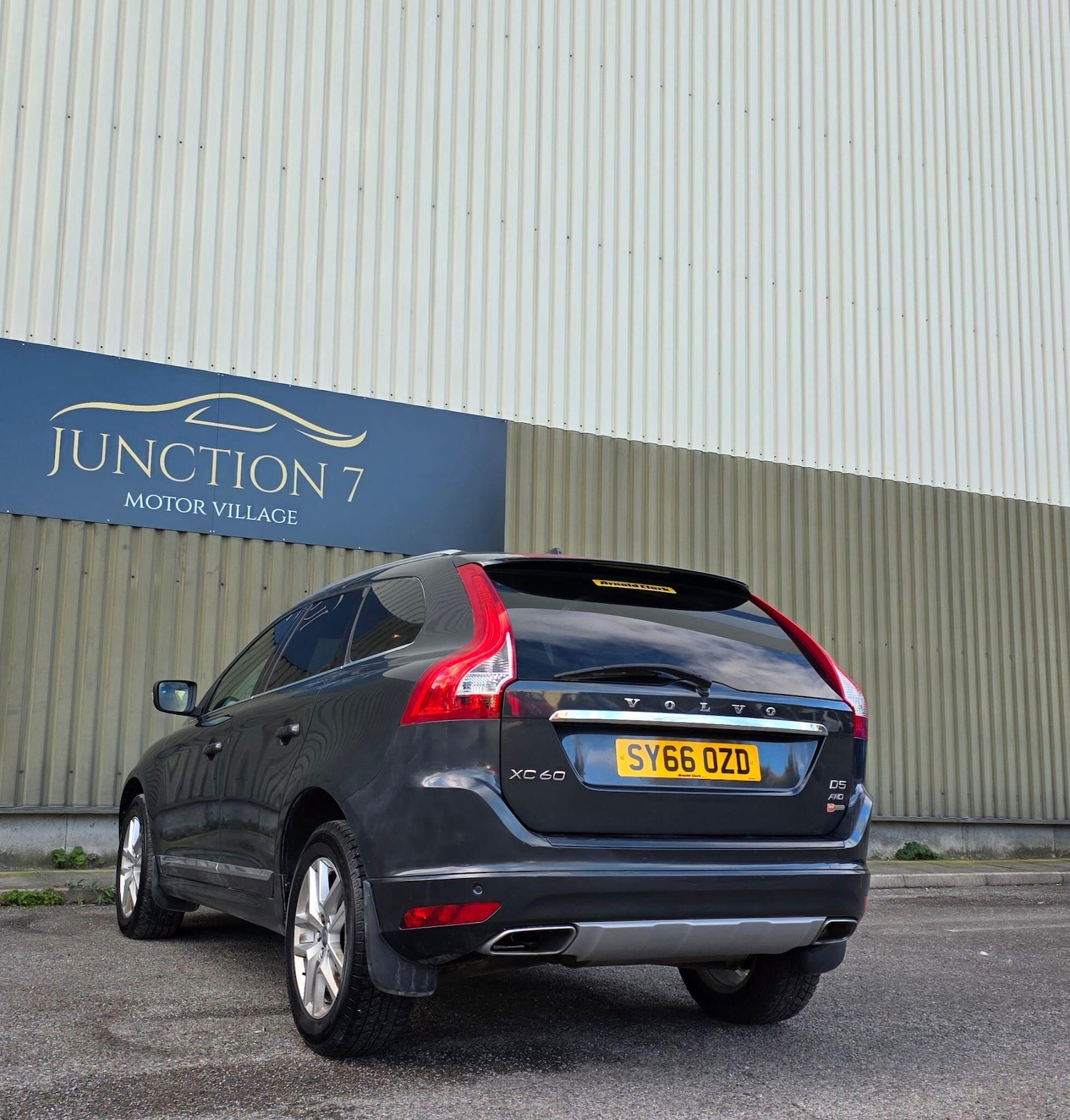 Used Volvo XC60 2016 for sale - 76380520: Photo 14