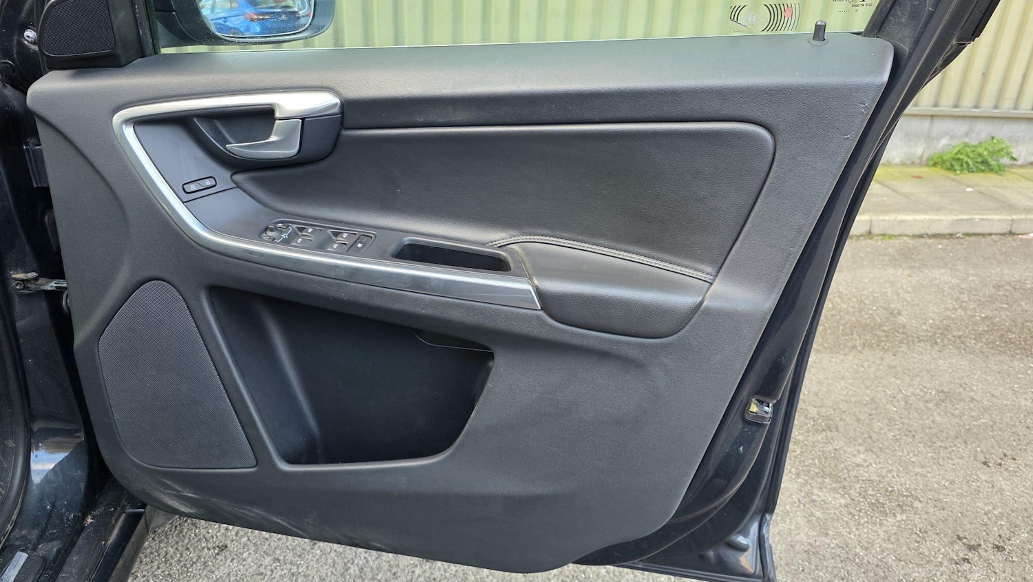 Used Volvo XC60 2016 for sale - 76380520: Photo 25