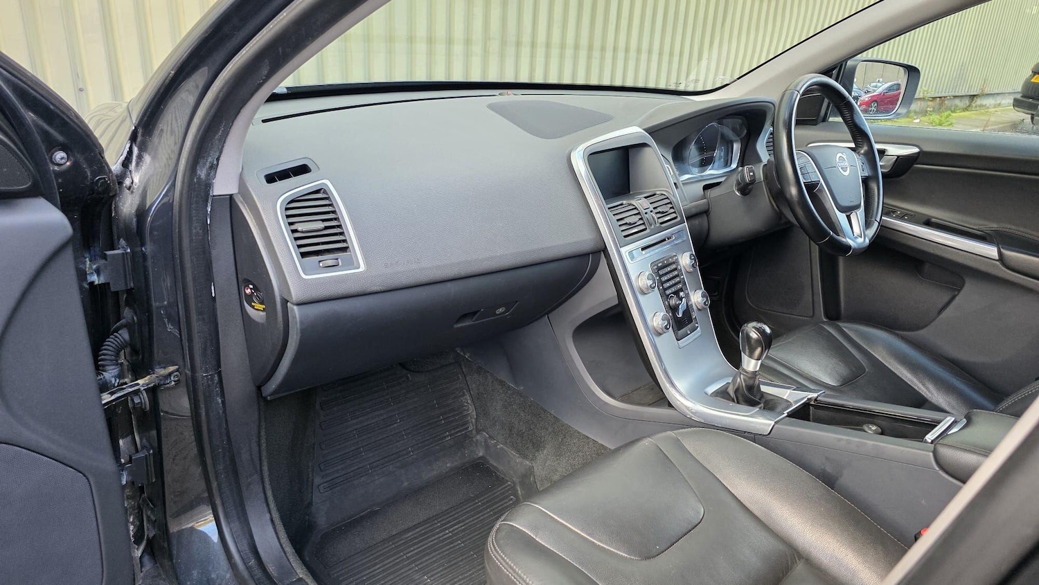 Used Volvo XC60 2016 for sale - 76380520: Photo 27