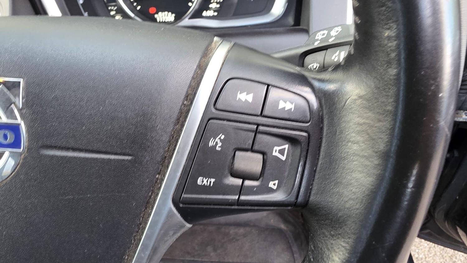 Used Volvo XC60 2016 for sale - 76380520: Photo 30