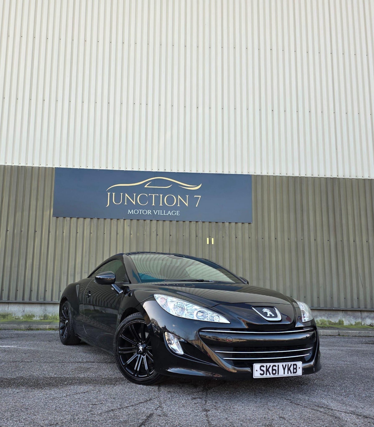 Used Peugeot RCZ 2011 for sale - 77646301: Photo 2