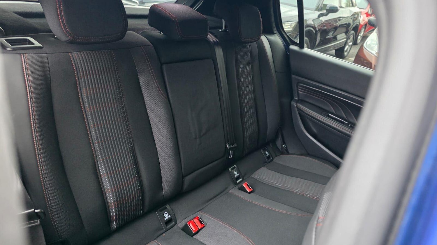 Used Peugeot 308 2016 for sale - 77029018: Photo 19