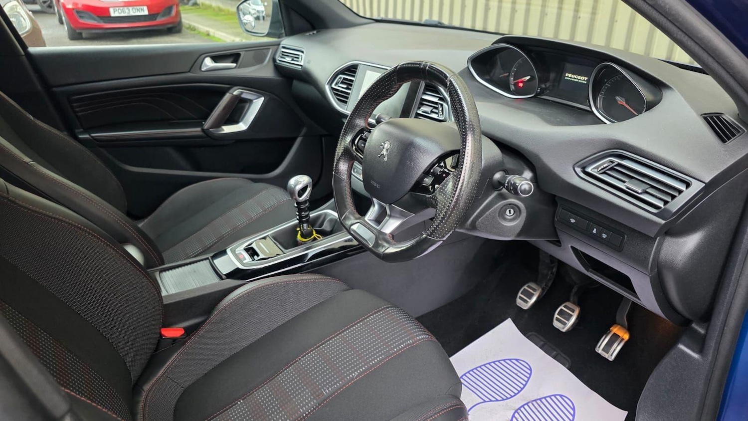 Used Peugeot 308 2016 for sale - 77029018: Photo 28