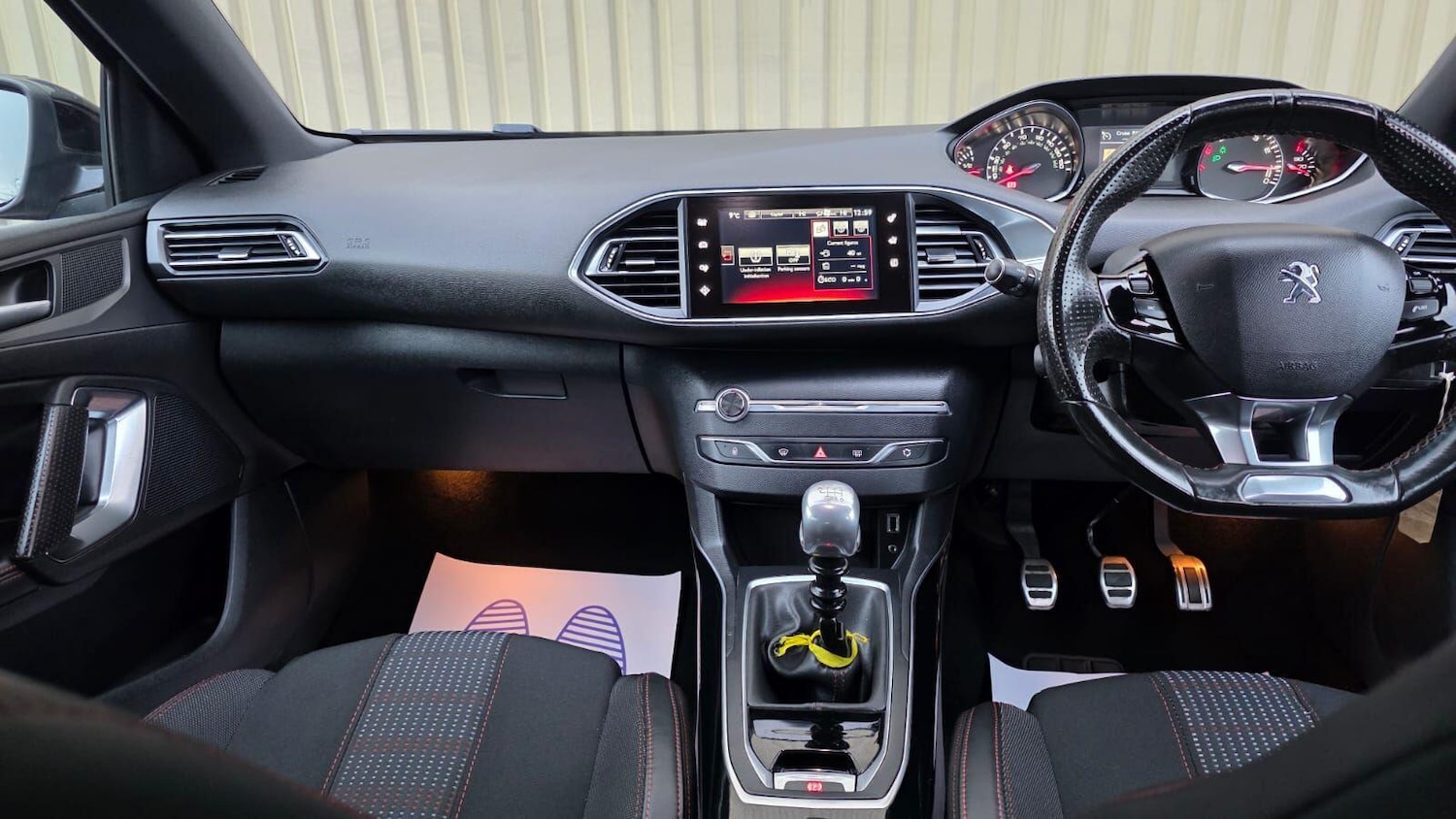 Used Peugeot 308 2016 for sale - 77029018: Photo 30