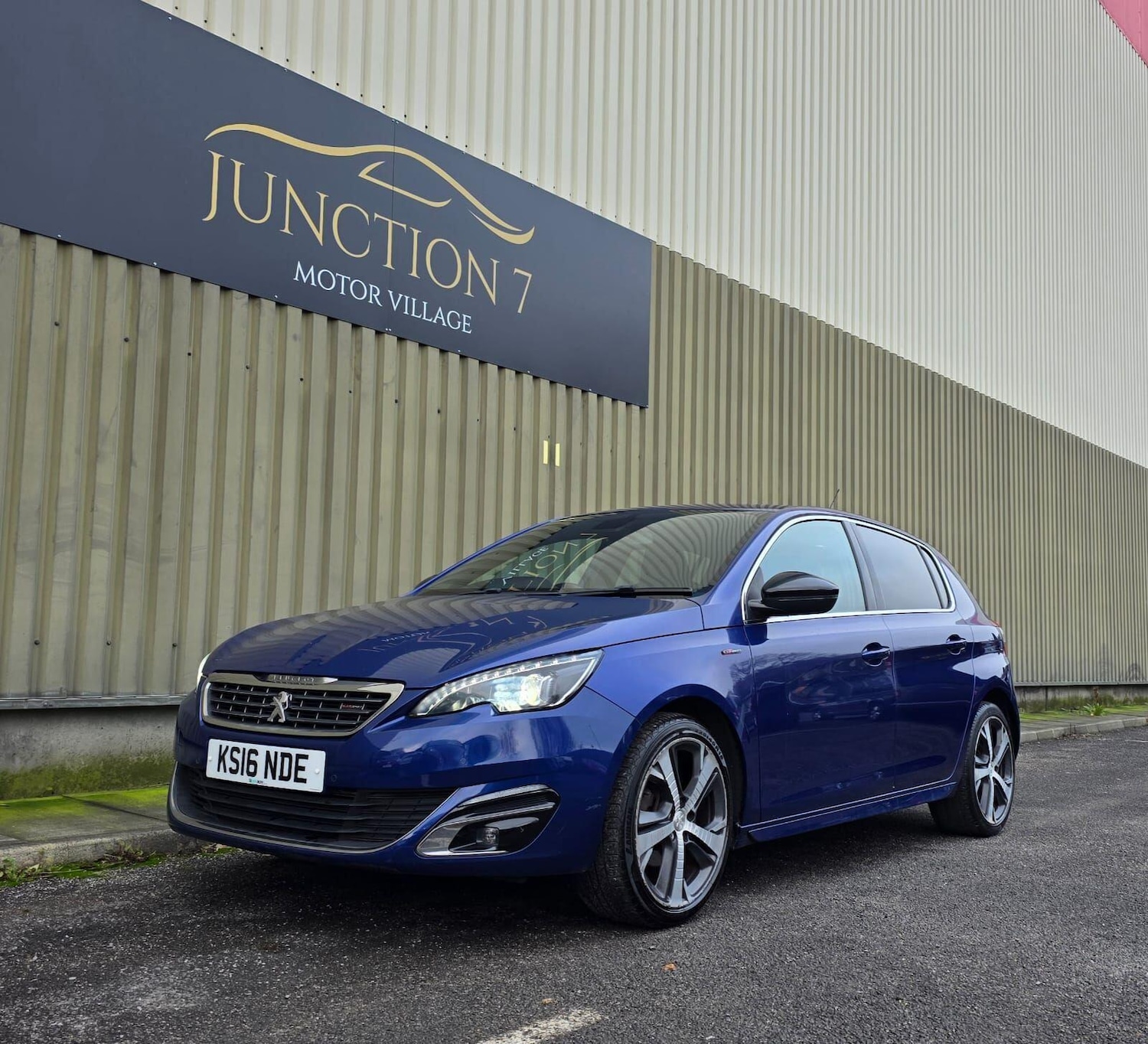 Used Peugeot 308 2016 for sale - 77029018: Photo 8