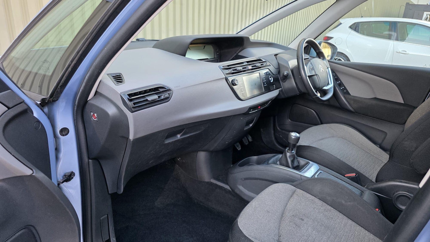 Used Citroen C4 Grand Picasso 2015 for sale - 77237890: Photo 24