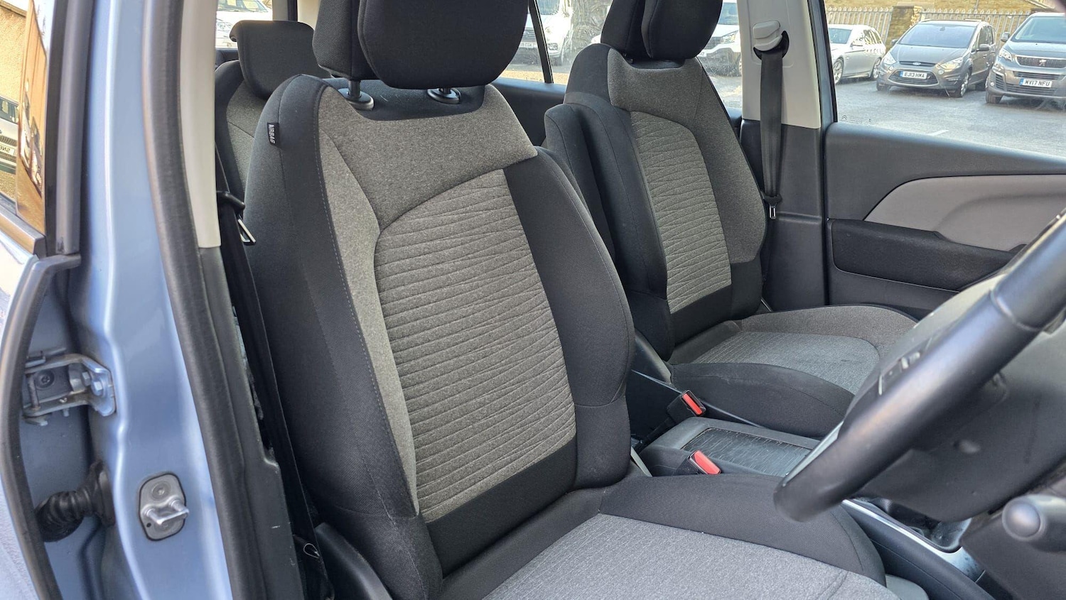 Used Citroen C4 Grand Picasso 2015 for sale - 77237890: Photo 28