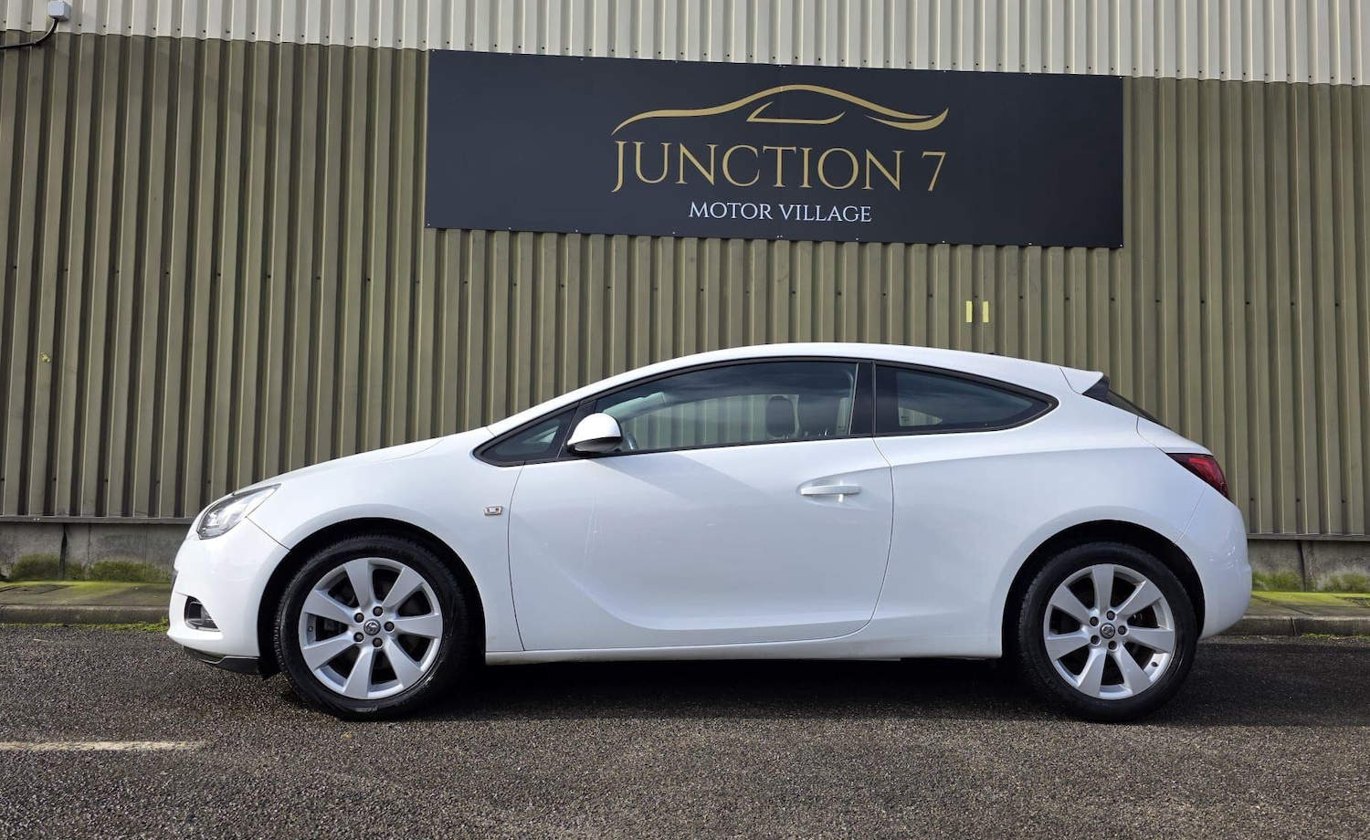 Used Vauxhall Astra GTC for sale - 77633413: Photo 7