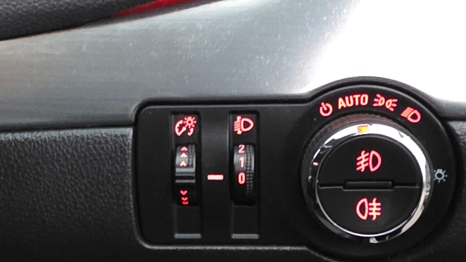 Used Vauxhall Mokka 2015 for sale - 76269805: Photo 34