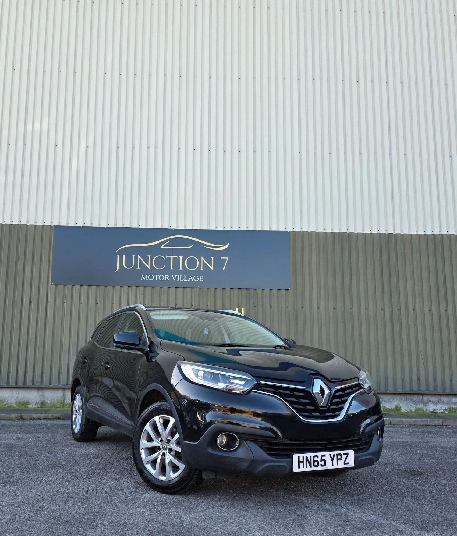 Used Renault Kadjar 2015 for sale - 77738204: Photo 2