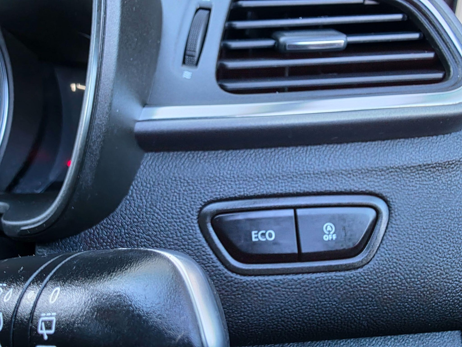 Used Renault Kadjar 2015 for sale - 77738204: Photo 32