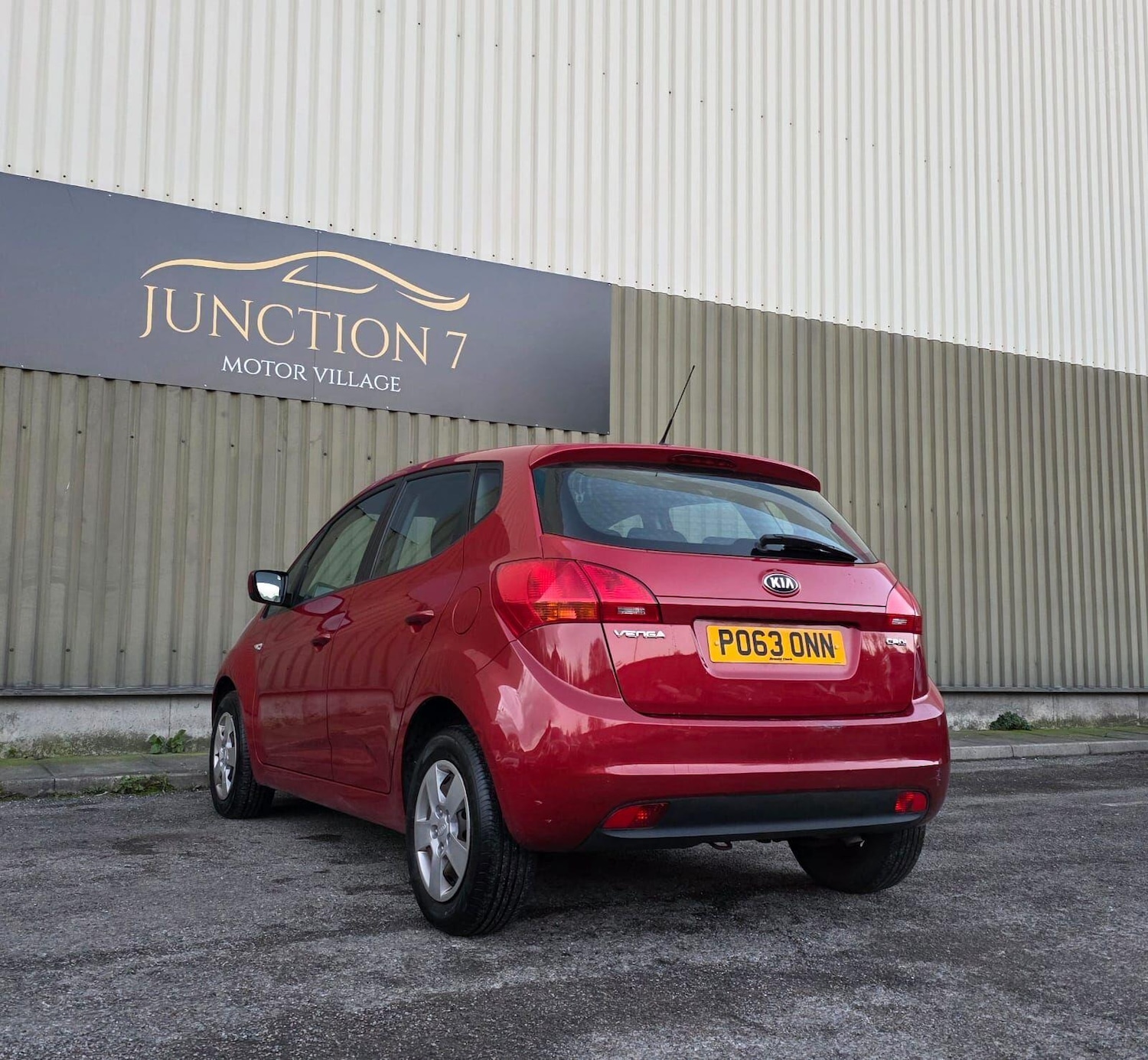 Used Kia Venga 2013 for sale - 76632749: Photo 14