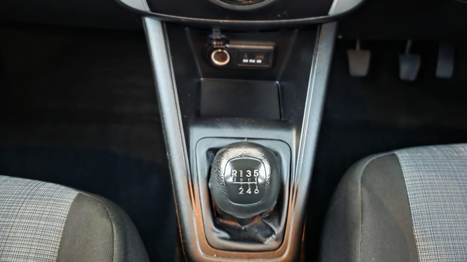 Used Kia Venga 2013 for sale - 76632749: Photo 31