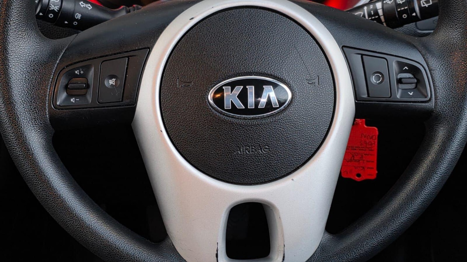 Used Kia Venga 2013 for sale - 76632749: Photo 34