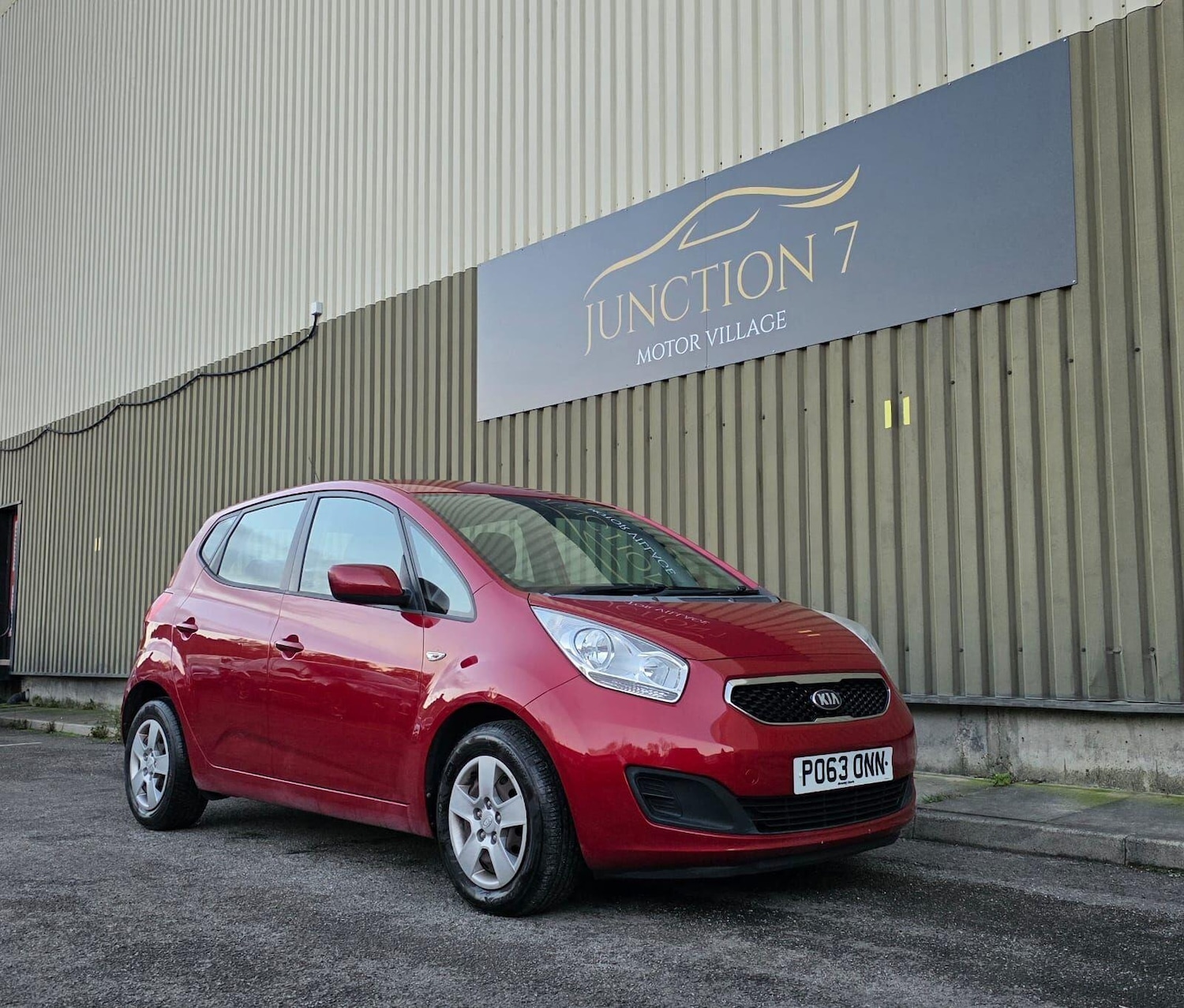 Used Kia Venga 2013 for sale - 76632749: Photo 9