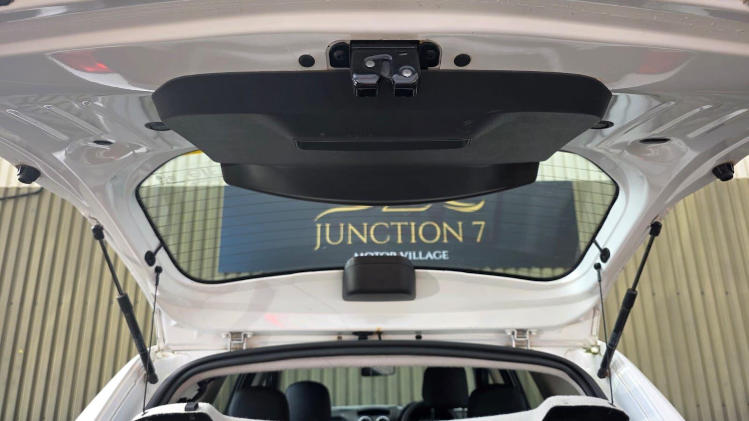 Used Dacia Duster 2014 for sale - 76522194: Photo 16