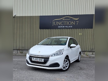 Used Peugeot 208 2016 for sale - 79425630: Photo