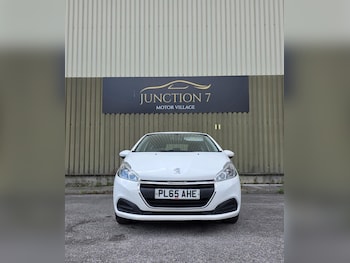 Used Peugeot 208 2016 for sale - 79425630: Photo