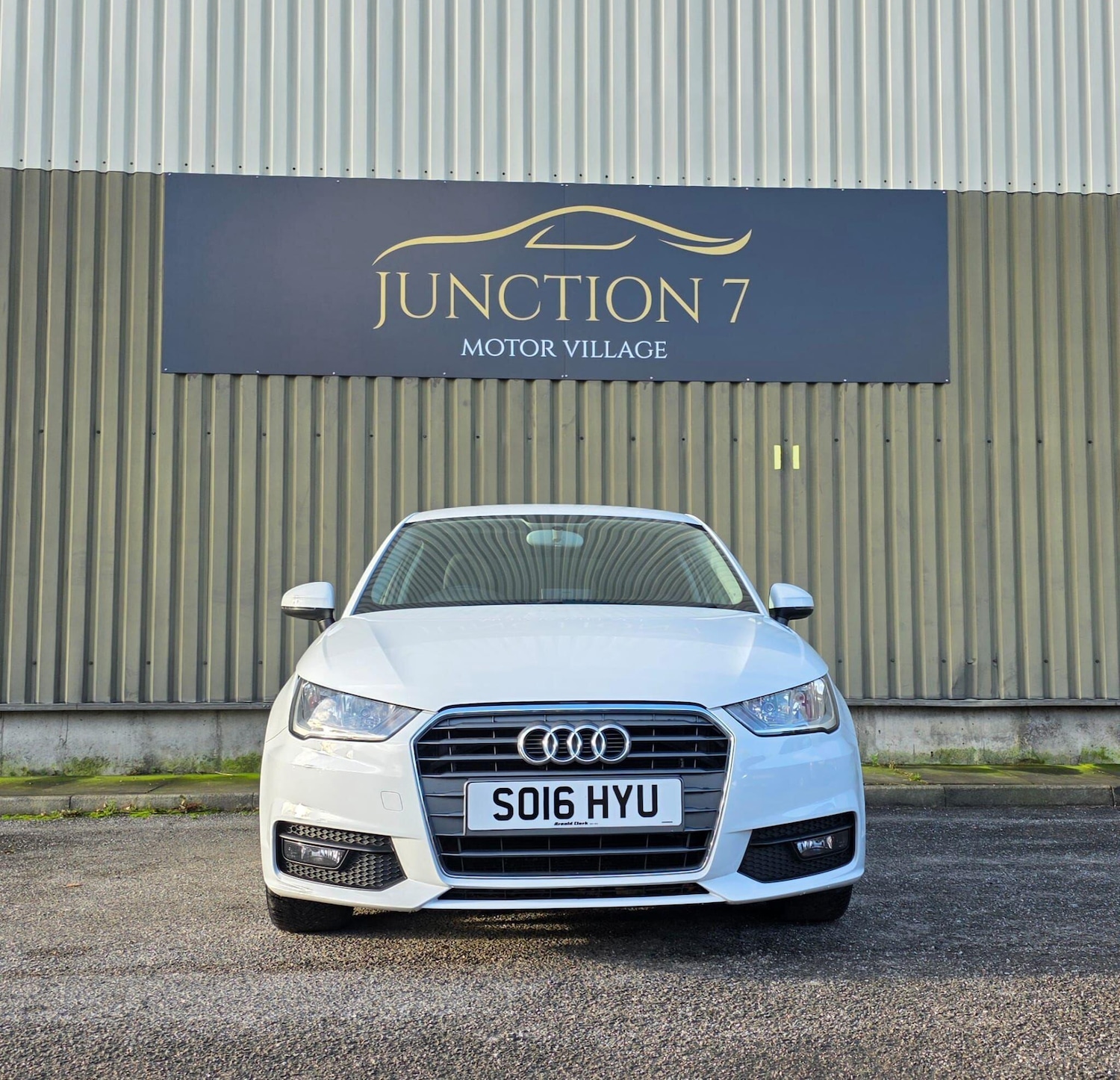 Used Audi A1 2016 for sale - 77016875: Photo 4