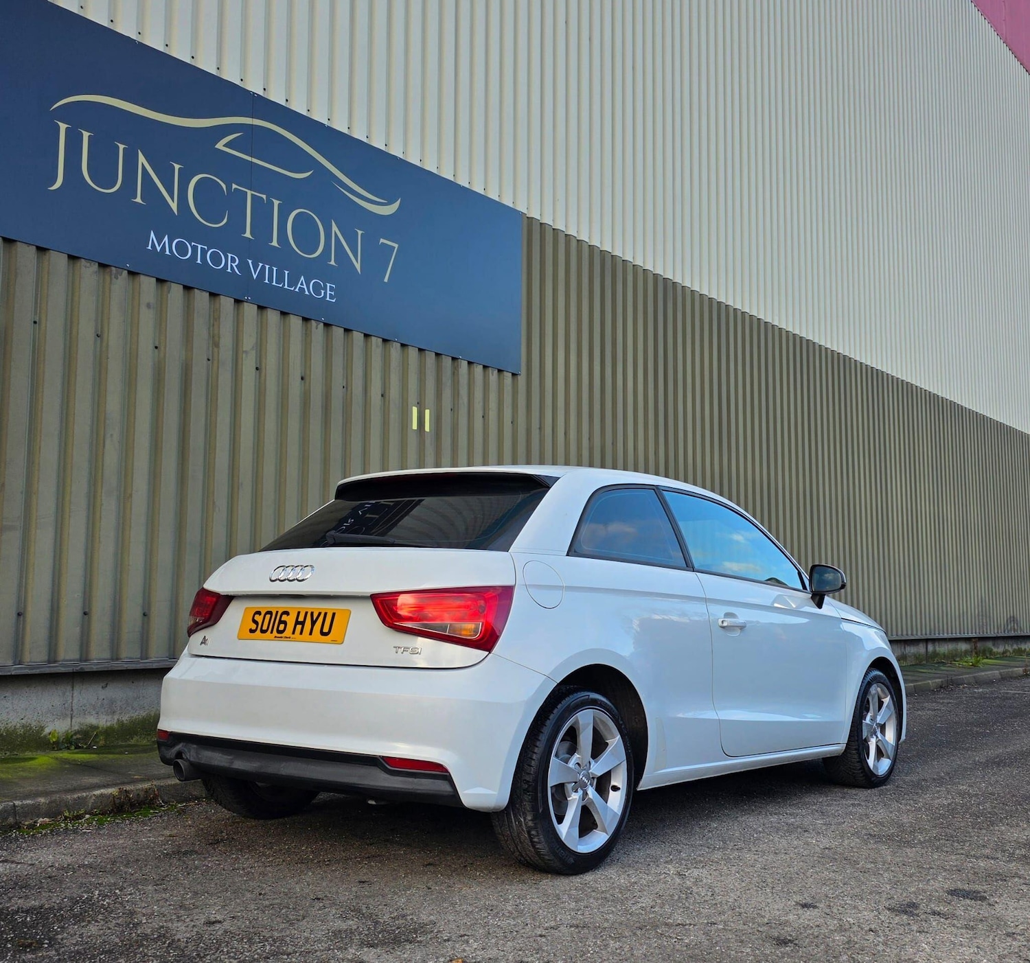 Used Audi A1 2016 for sale - 77016875: Photo 9