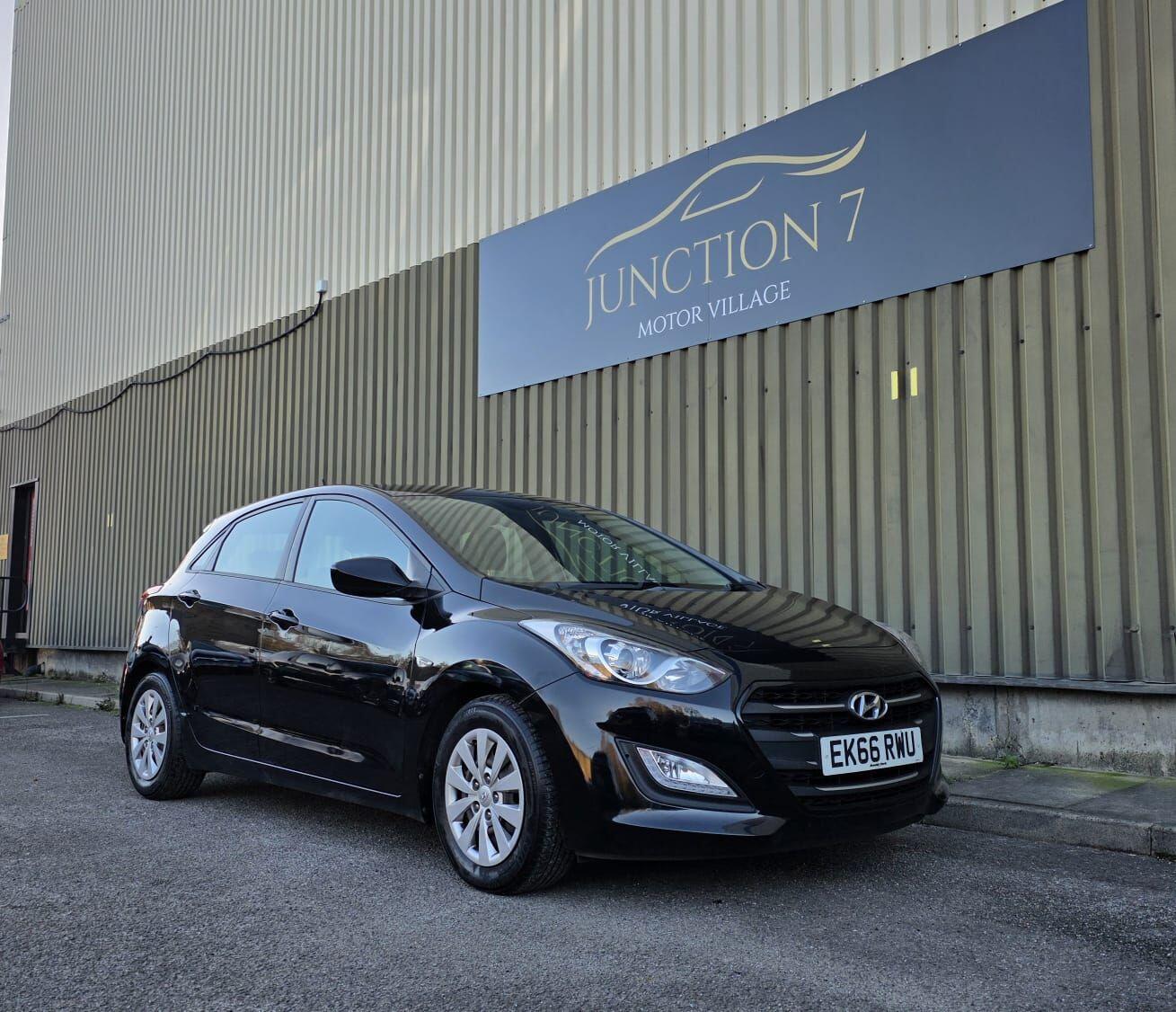 Used Hyundai i30 2016 for sale - 76645747: Photo 10