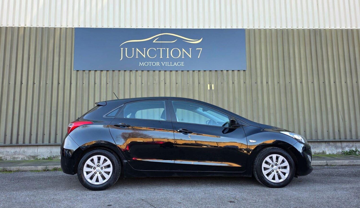 Used Hyundai i30 2016 for sale - 76645747: Photo 11