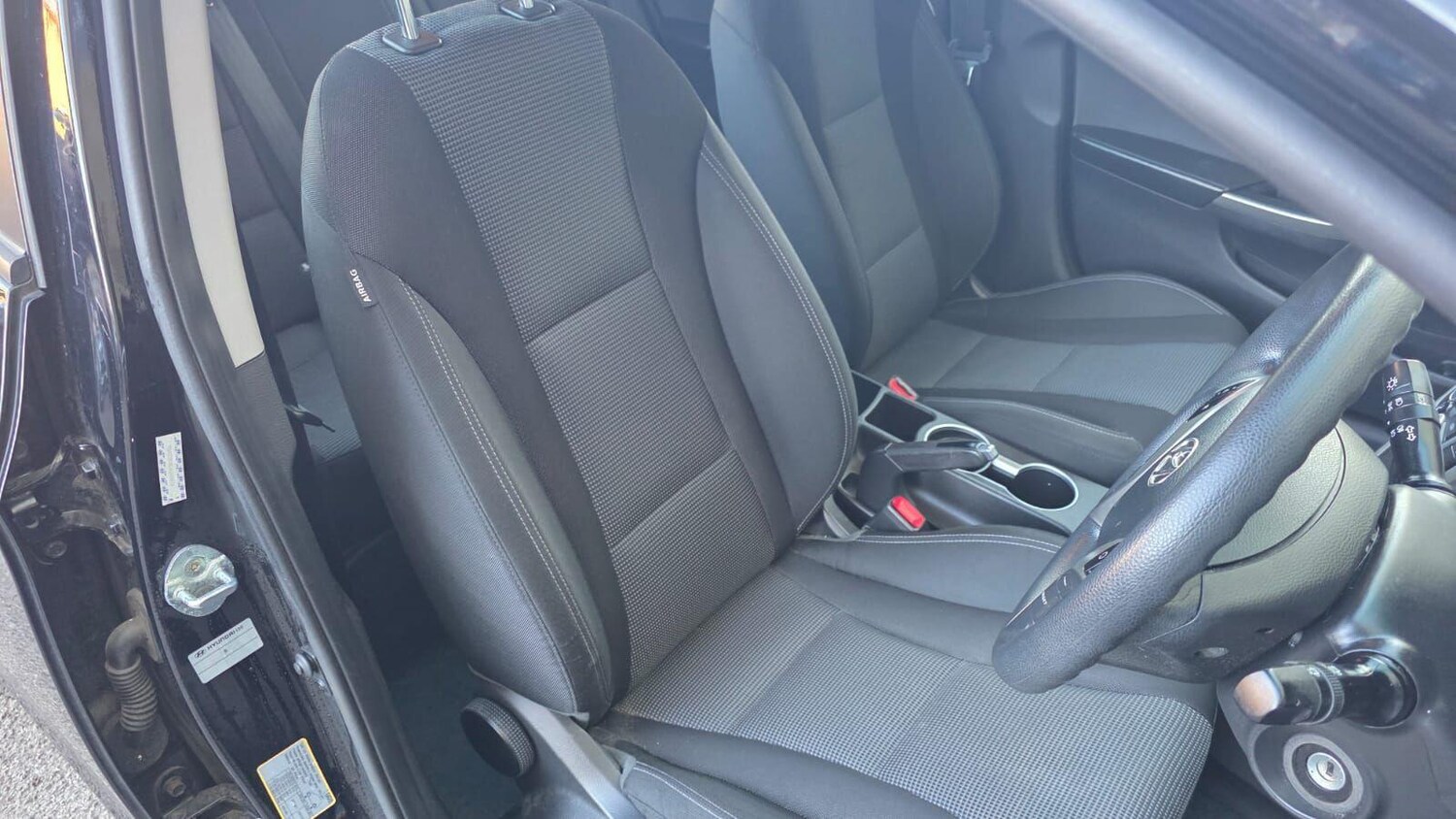 Used Hyundai i30 2016 for sale - 76645747: Photo 31