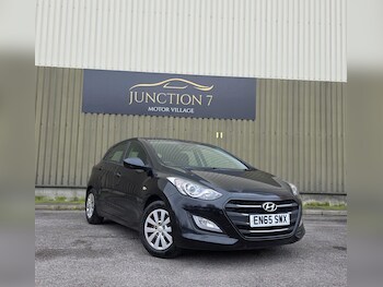 Used Hyundai i30 2015 for sale - 77330561: Photo