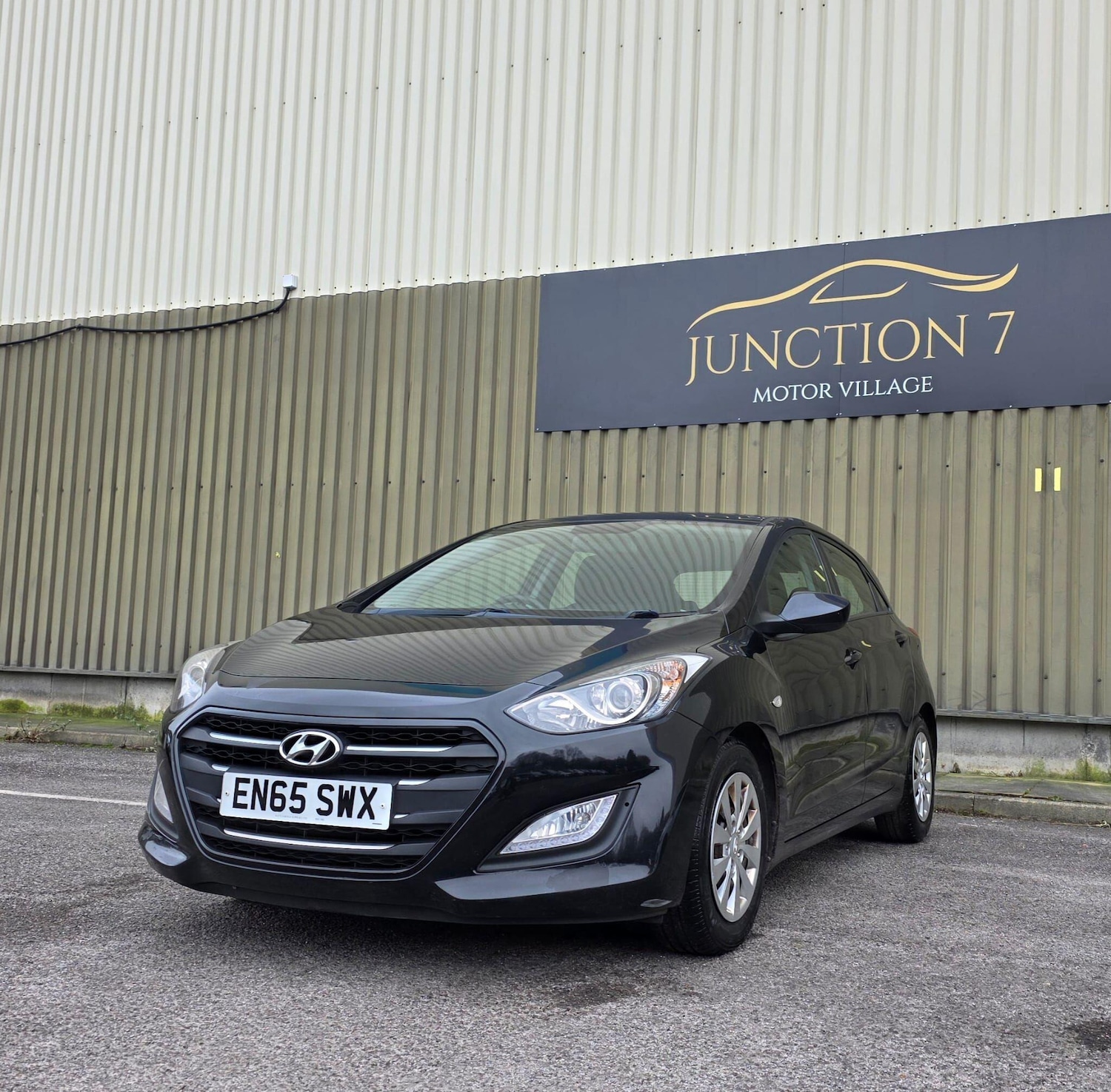 Used Hyundai i30 2015 for sale - 77330561: Photo 3