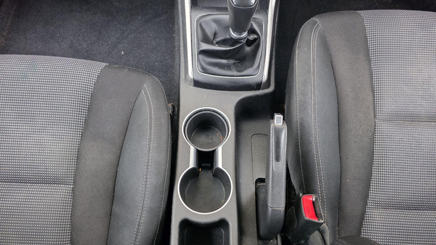 Used Hyundai i30 2015 for sale - 77330561: Photo 30